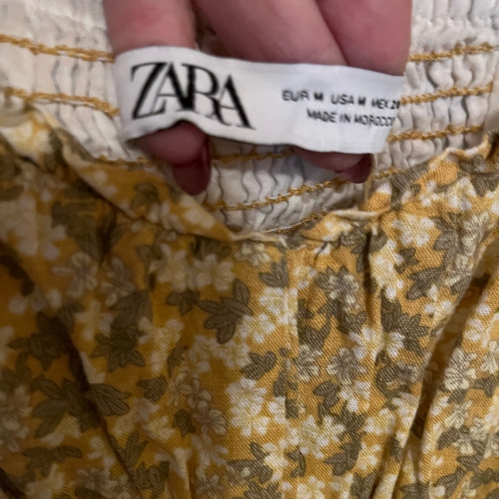 Zara Yellow and Cream Floral Dress - Picture 5 of 11